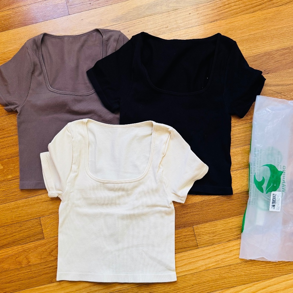 OQQ Tops Size Medium (3pk)